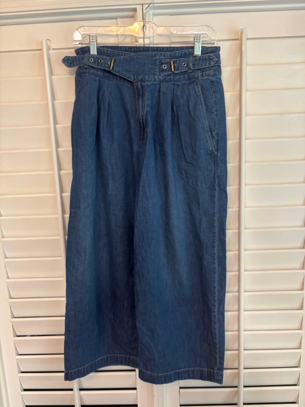 Lauren Ralph Lauren Chambray Denim Crops Size 4